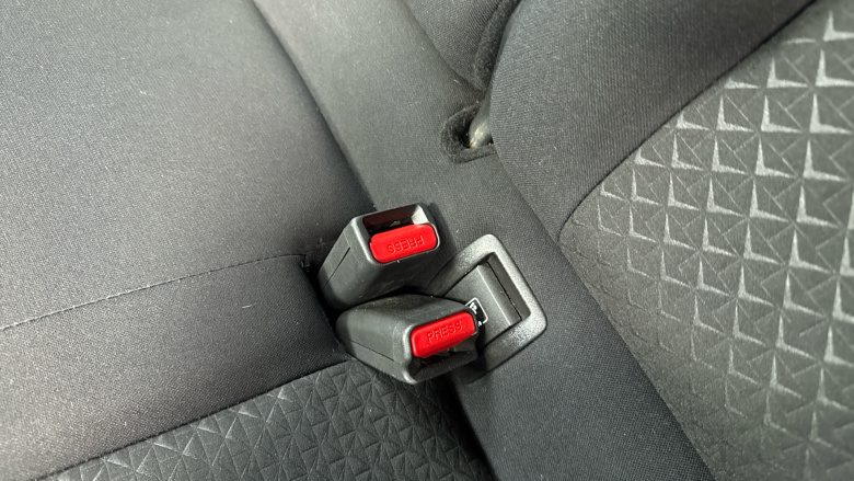 Nissan Juke 1.0 DiG-T N-Connecta 5dr Petrol Hatchback